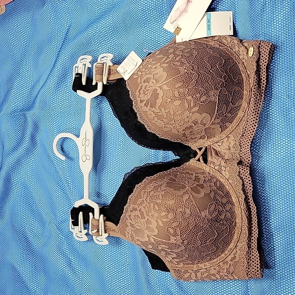 JESSICA SIMPSON BRA.